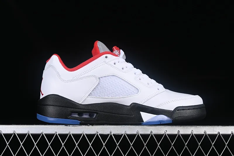All categories Air Jordan Jordan series basketball shoes Air Jordan 5 Z version Air Jordan 5 Low AJ5 Joe 5 white red silver Rukawa Kaede low-top basketball shoes CU4523-100